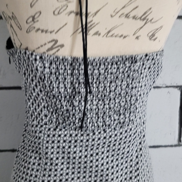 BUNDLE SALE! LOFT Strapless Black & White Patterned Summer Dress Sz 10P - Picture 5 of 6